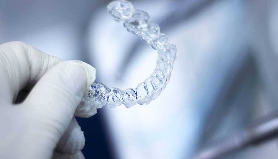 8 Benefits of Invisalign